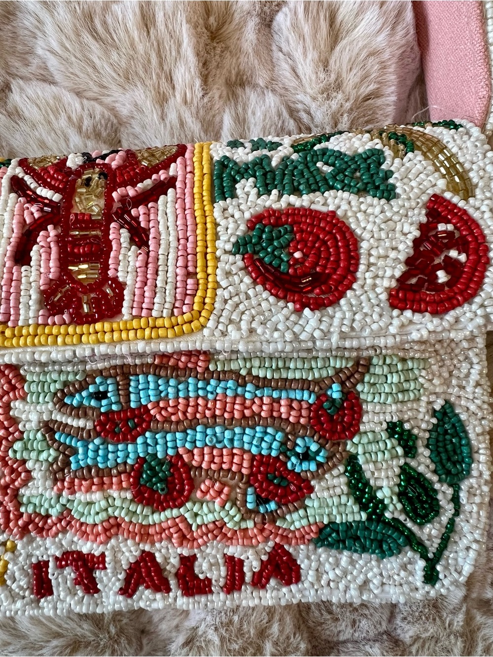 NWT New Release Viral Beaded Italia Shoulder Bag - Picture 7 of 14